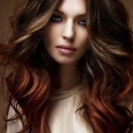 Kızıl kahve Kestane Saç Rengi Dalgalı Saç Modelleri